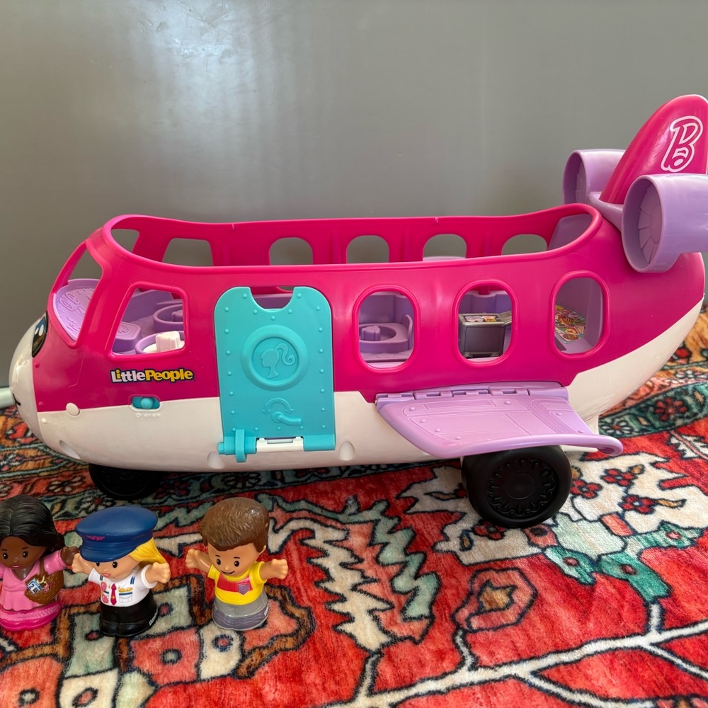 Little People Barbie Airplane with 3 Figures